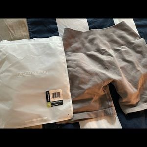 Brand zNew Alphalete work out shorts